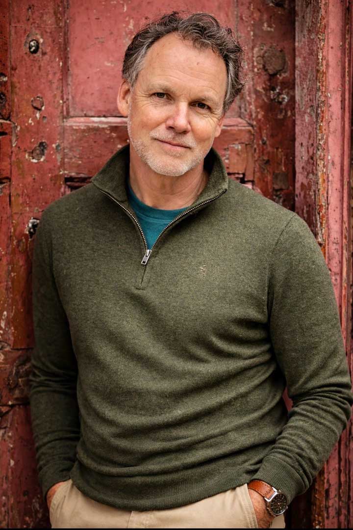 Simon Hart Artist